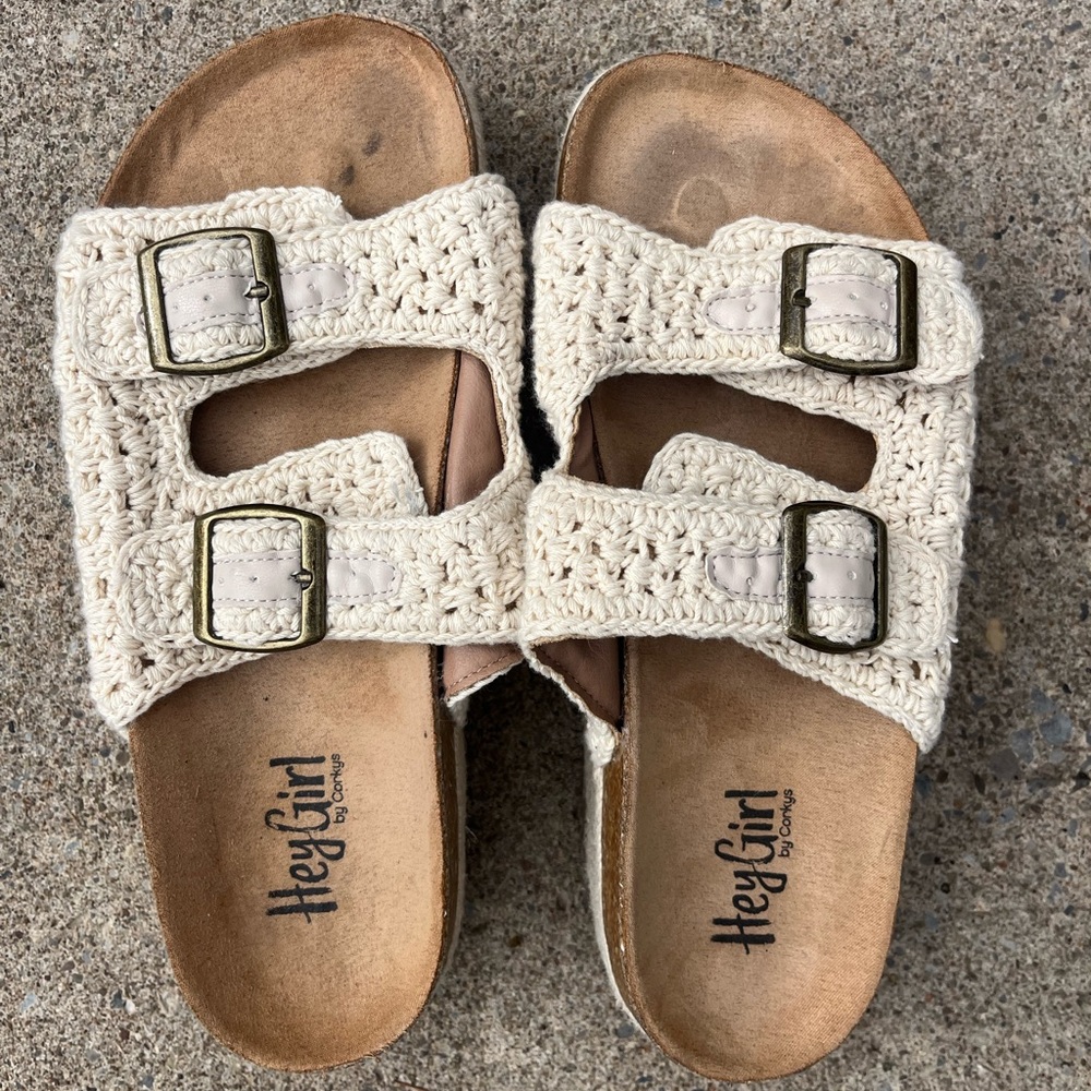 Hey Girl Corky’s Natural Crochet platform sandal and Adjustable Straps - 8 women